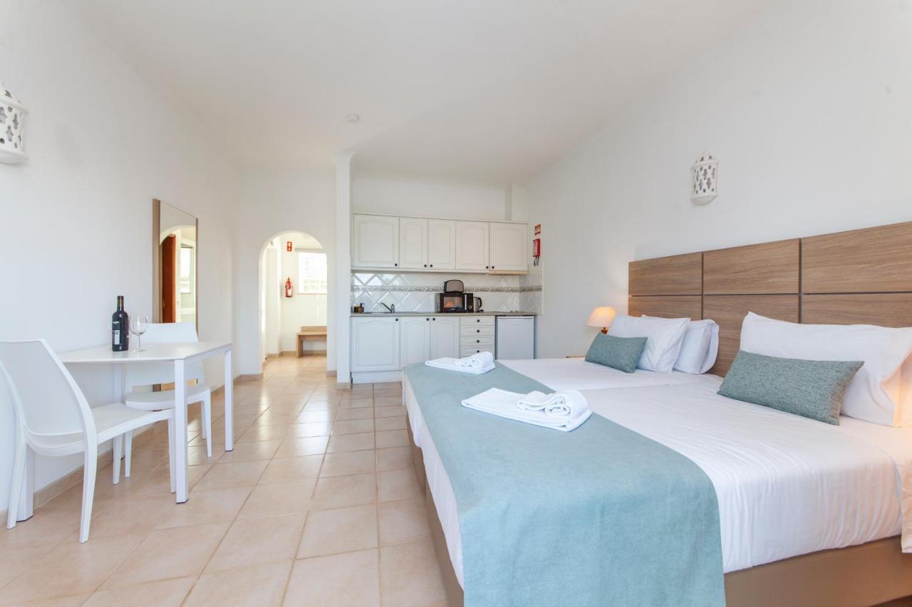 Atalaia Sol Aparthotel - Tennis & Heated Pool In Winter لاغوس المظهر الخارجي الصورة