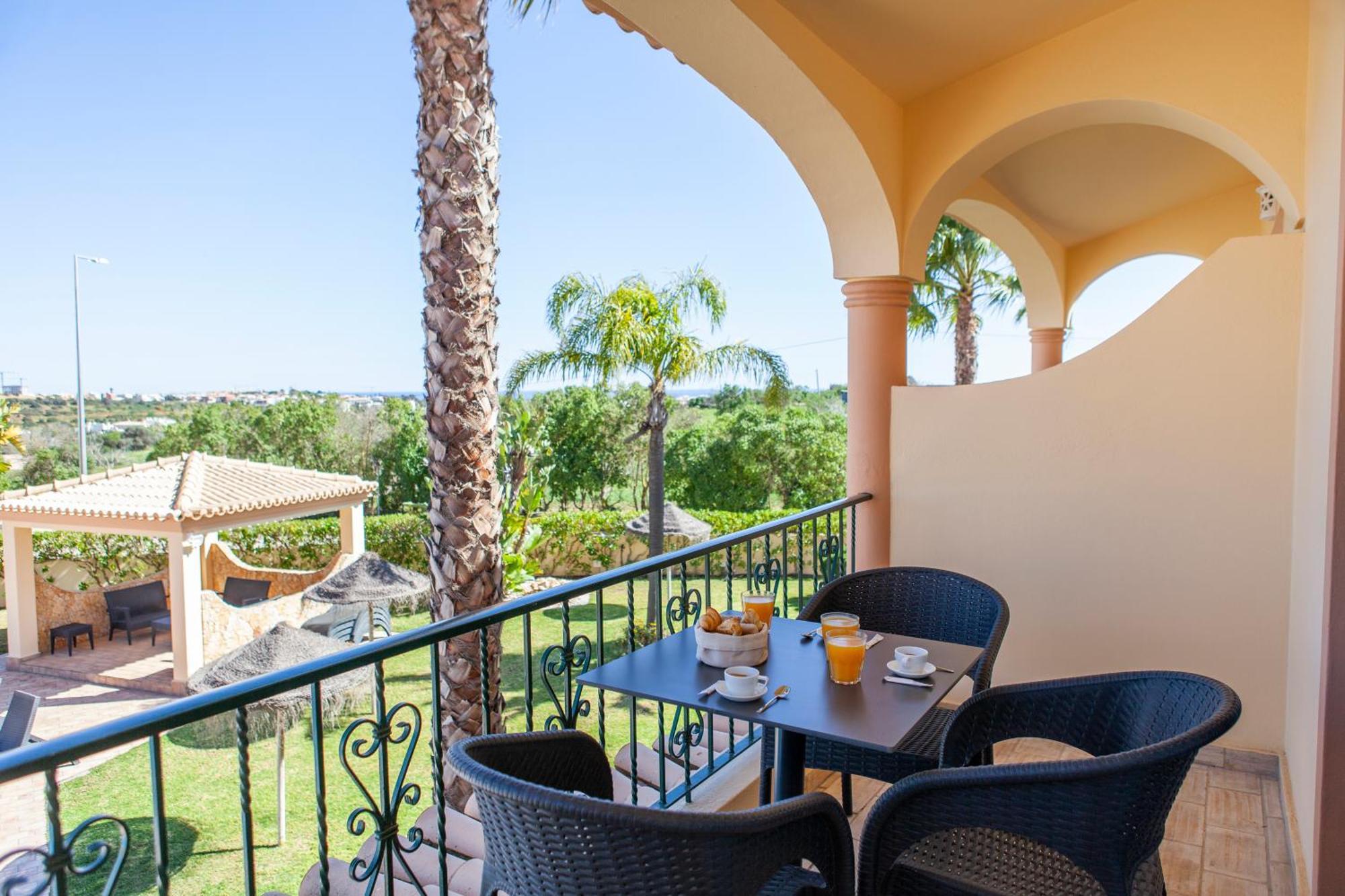 Atalaia Sol Aparthotel - Tennis & Heated Pool In Winter لاغوس المظهر الخارجي الصورة
