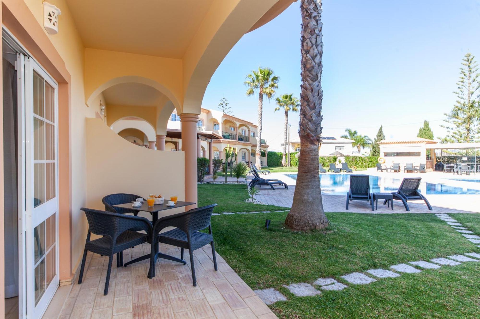 Atalaia Sol Aparthotel - Tennis & Heated Pool In Winter لاغوس المظهر الخارجي الصورة