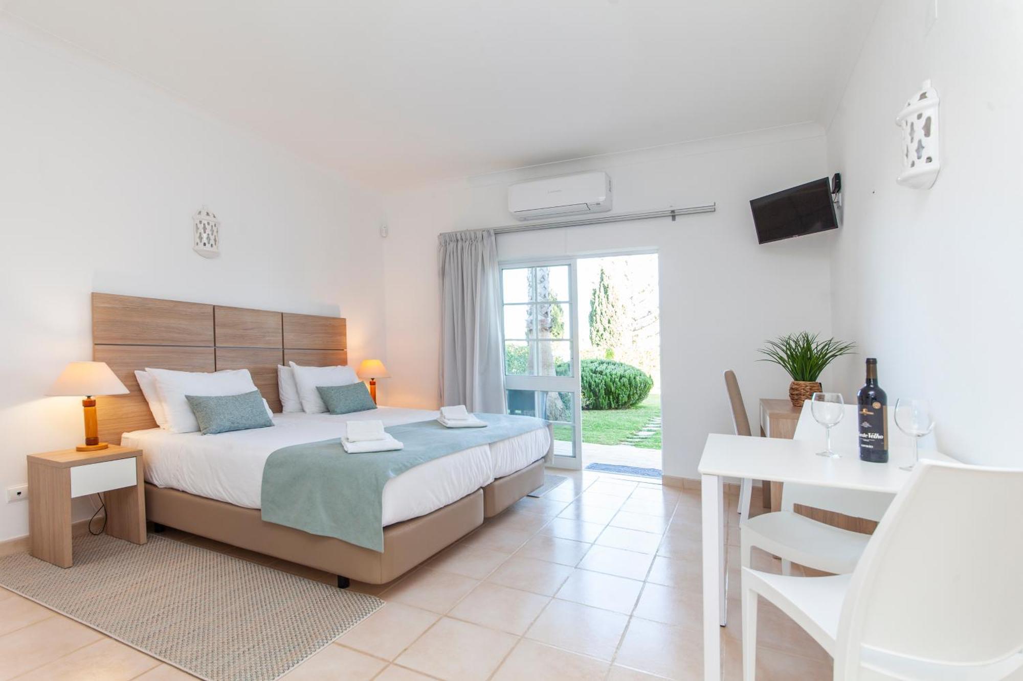 Atalaia Sol Aparthotel - Tennis & Heated Pool In Winter لاغوس المظهر الخارجي الصورة